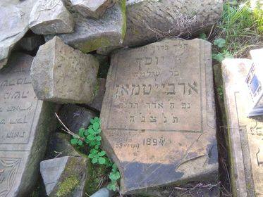 photo of Tarczyn cemetery grave stone